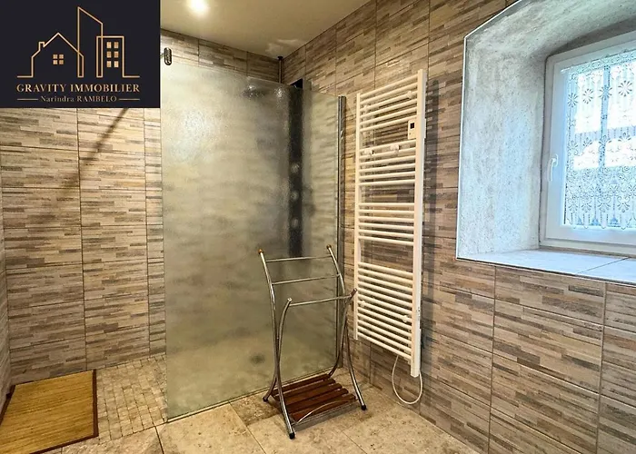 Spacious Duplex With Garden - * Marignier